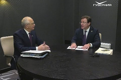 Дмитрий Азаров и Фарит Мухаметшин обсудили итоги форума по цифровой дипломатии