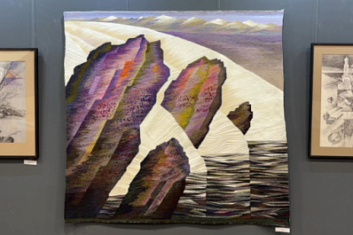 В Самаре открылась выставка графики Олега Емельянова