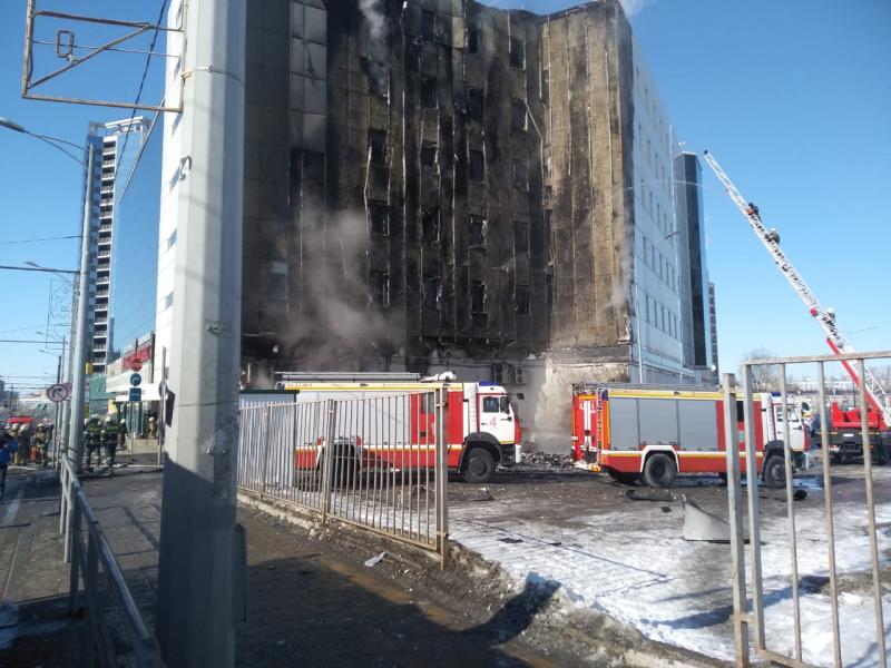 Межведомственная комиссия по факту пожара в ТЦ "Скала" озвучила первые результаты работы