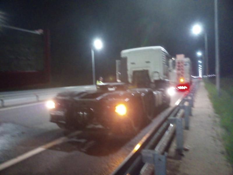 Ночью 3 июня на трассе "Обход Тольятти" вспыхнула фура