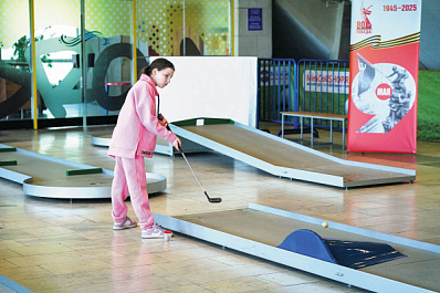 Точно в лунку: в Тольятти провели первенство России по мини-гольфу