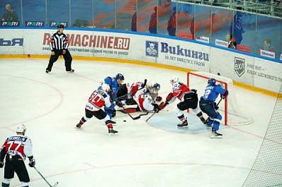 Тольяттинская "Лада" одержала четвертую победу подряд в чемпионате ВХЛ 