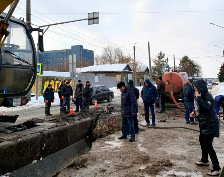 В Сызрани завершается работа над ликвидацией крупного порыва трубопровода