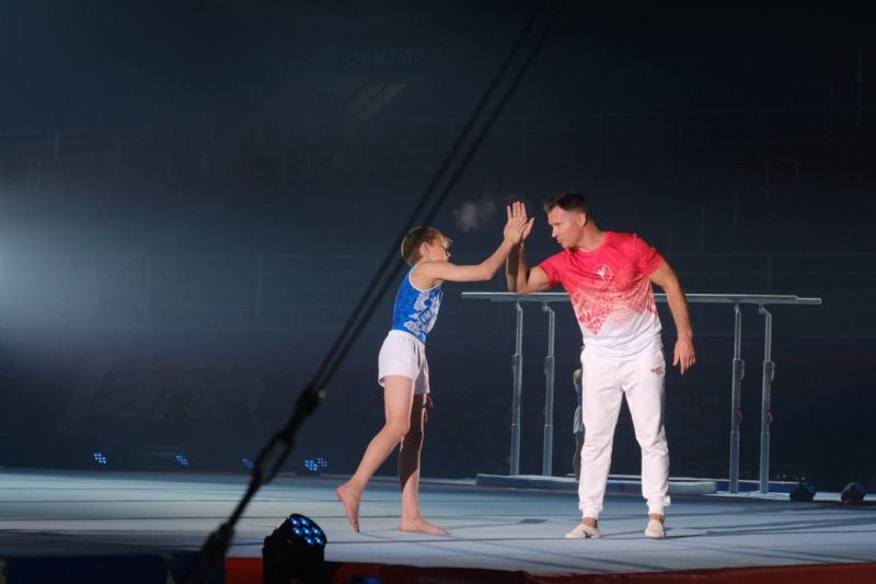 В Тольятти прошло театрализованное шоу "Легенды спорта. Наследие"