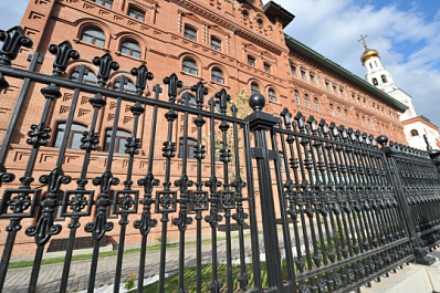 "Ничего подобного в первопрестольном граде Москве нет": Патриарх Кирилл прибыл в Тольятти