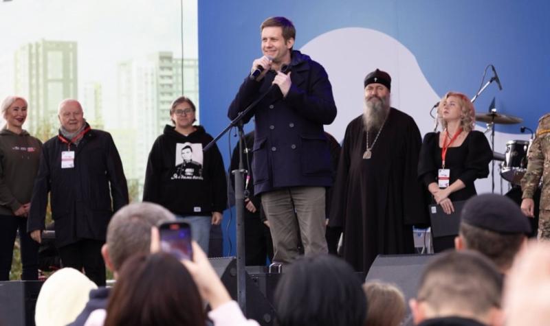 В Самаре завершился фестиваль творчества участников СВО "Ленточка доблести"