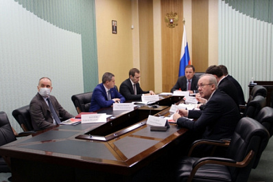 Дмитрий Азаров принял участие в совещании под председательством полпреда Президента в ПФО Игоря Комарова