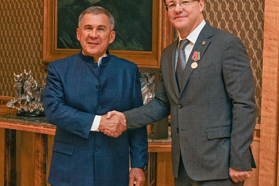 Дмитрий Азаров обсудил с главой Татарстана Рустамом Миннихановым сотрудничество в сфере туризма и сельского хозяйства