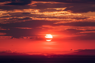 Астрономы предупредили о надвигающейся волне магнитных бурь