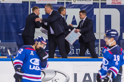 Главный тренер хоккейной "Лады" покинул свой пост