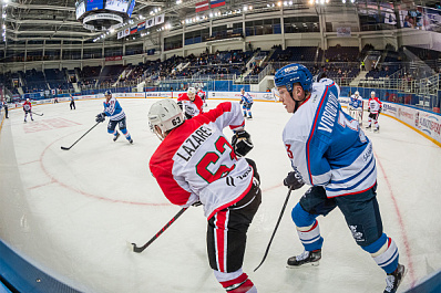 Хоккеисты "Лады" Воробьев и Стальнов сыграют на Универсиаде