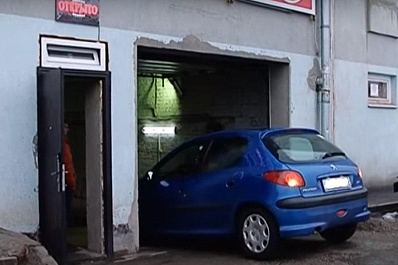 Самарец ограбил автосервис в отместку за грубость слесарей