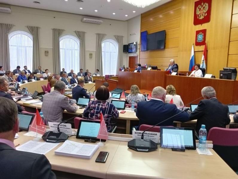 Куда направят дополнительные средства бюджета Самарской области: депутаты приняли решение