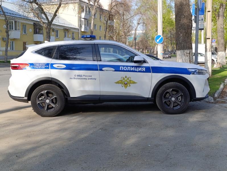 В Самарской области пьяный водитель без прав пытался уйти от полицейской погони