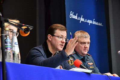 Дмитрий Азаров поручил проработать вопрос об организации ожогового центра в Самарской области