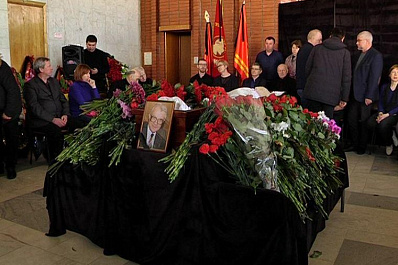 Сегодня в Самарской области простились с Валентином Романовым