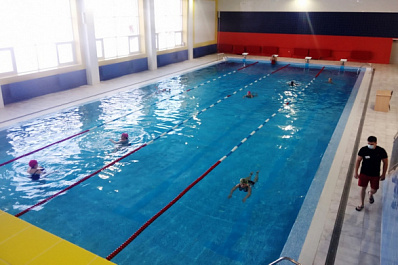 Новый бассейн в Большой Глушице посетило уже более 2000 человек 