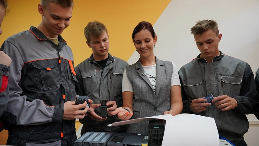 30 сентября: круглый стол "Первая работа: трудоустройство молодых специалистов"