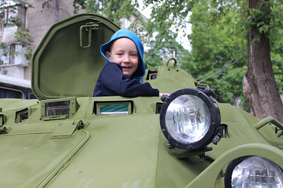 ОМОН Росгвардии провёл для самарских детей день открытых дверей