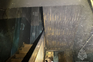 В Самаре из горящей квартиры спасли двух человек