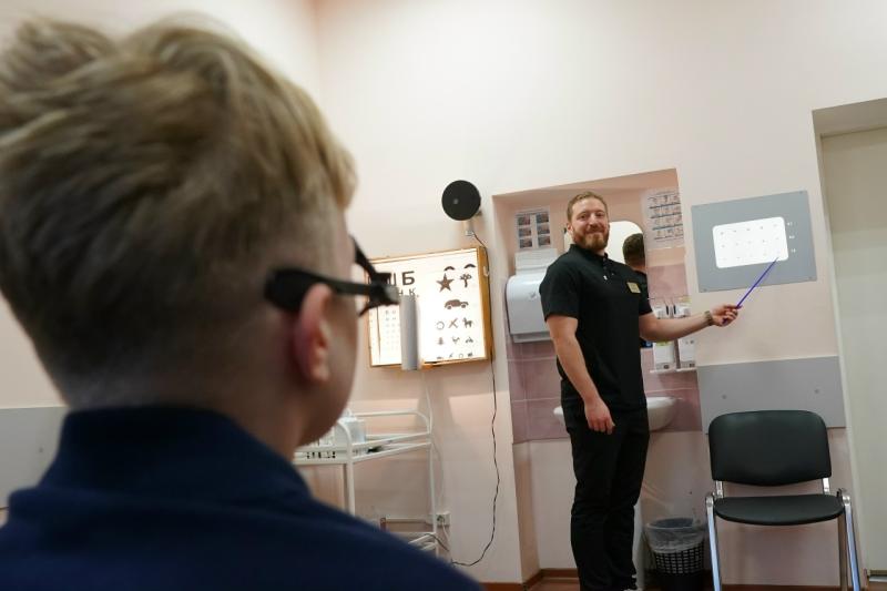 Самарские врачи вернули зрение больному диабетом ребенку