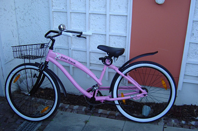 В Тольятти мужчина украл розовый велосипед