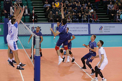 Волейболисты «Новы» одержали пятую победу подряд в российском чемпионате Суперлиги