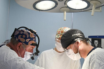 В Самаре женщине заменили оторванную челюсть на эндопротез