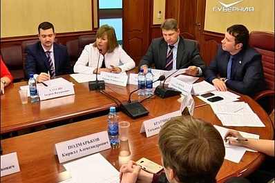 Выпускники Школы молодого законодателя могут получить поездку в Совет Федерации