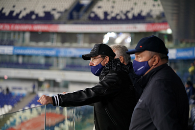 Дмитрий Азаров обратился к футболистам "Крыльев Советов": "Все бились по-настоящему"