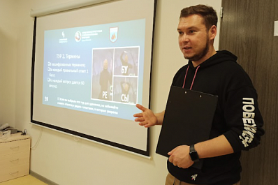 Школьница из Новосибирска сделала многоквартирный дом энергоэффективным