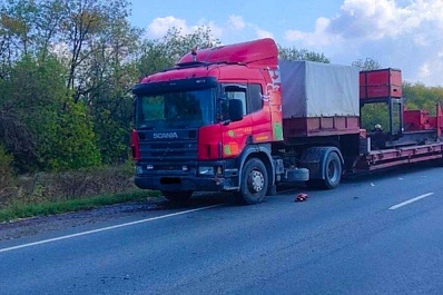 В Самарской области кроссовер Volkswagen Tiguan влетел в грузовик