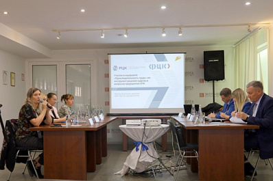 В Самаре на выставке "Промышленный салон" обсудили возможные решения кадрового вопроса