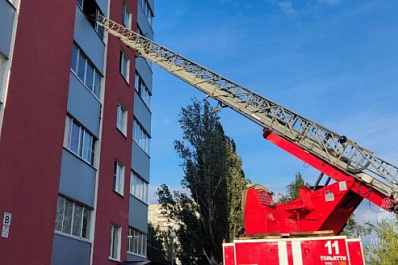 Был уже без сознания: в Тольятти во время пожара спасли мужчину