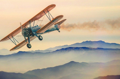 В Новосибирске самолёт спикировал на три сотни рыбаков