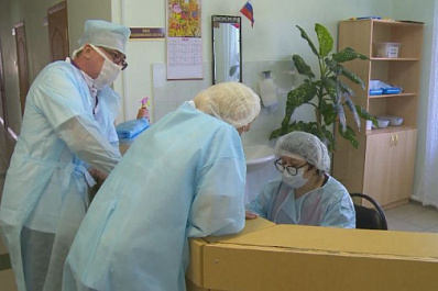 В Кинель-Черкасскую больницу по программе "Земский врач" приехали три доктора