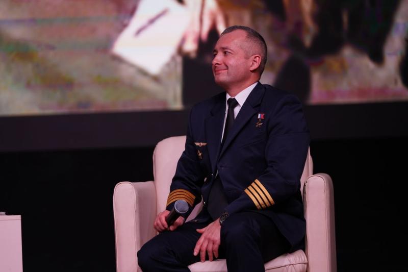 Герой России Дамир Юсупов встретился со студентами Самарской области