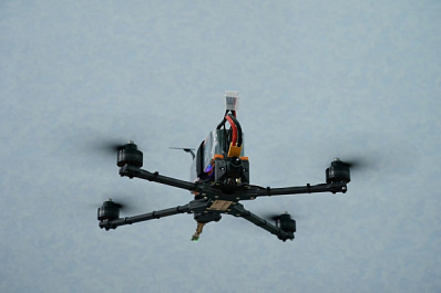 В Самаре участники второго потока "Школы героев" провели урок по управлению БПЛА