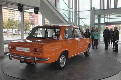 От “копейки” до субмарины: чем может удивить гостей автомобильная столица 