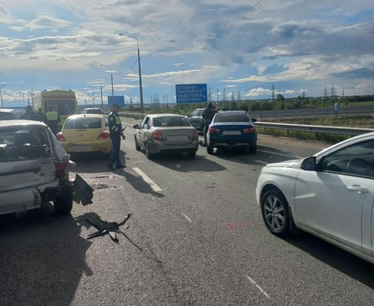 В Самарской области столкнулись четыре легковушки