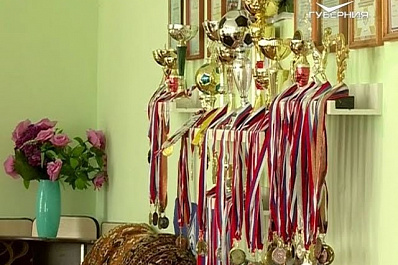 Дмитрий Азаров провел в Сызрани совещание с активом социальной службы