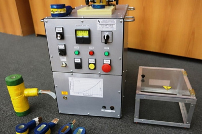 Самарские ученые создали установку, которая поможет бороться с раком и тромбами