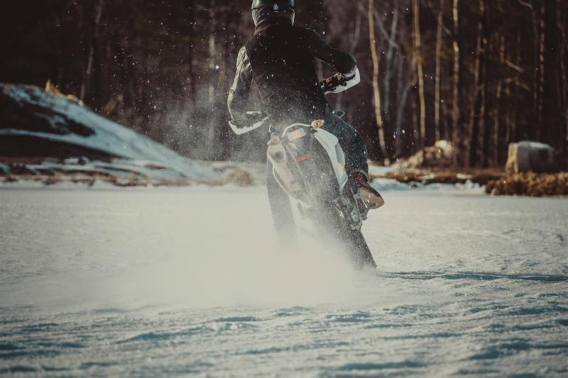 В Самарской области прошли соревнования по мотокроссу, посвященные Дню защитника Отечества 
