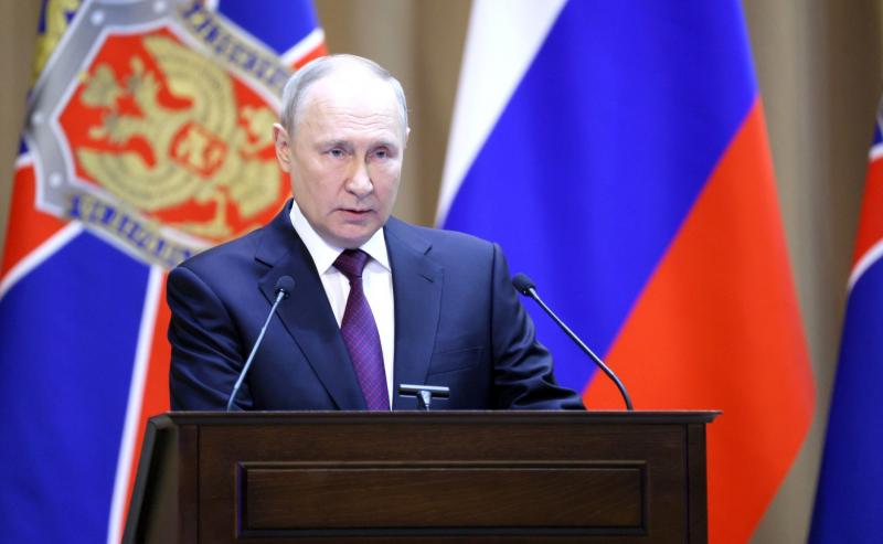 Владимир Путин подписал указ о создании фонда "Защитники Отечества"
