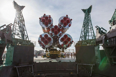 Самарскую "Ракету Победы" вывезли на старт на Байконуре