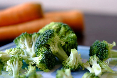 Невролог назвал продукты, повышающие иммунитет