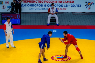 Два "серебра" и "бронзу" выиграли самбисты-юниоры из Самарской области