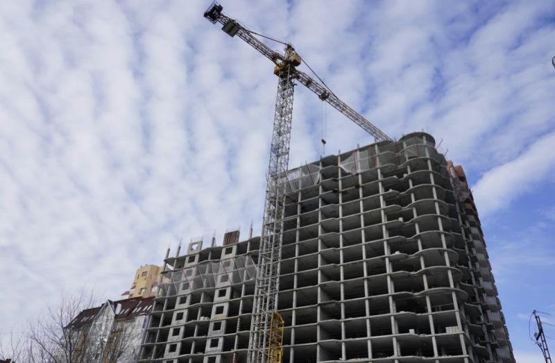 Государство будет помогать россиянам покупать просторное жилье