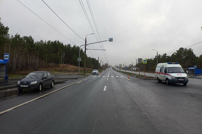 В Тольятти мужчина попал под колеса Mercedes-Benz и умер в карете скорой помощи