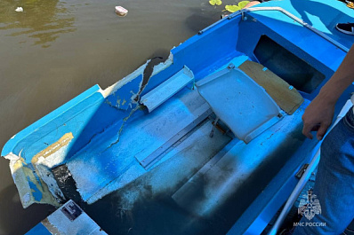 На реке Самара столкнулись катер и моторная лодка